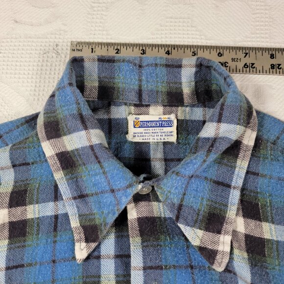 Vtg men's shirt long sleeve cotton‎ flannel medium blue 4" hole in right armpit - Picture 4 of 16